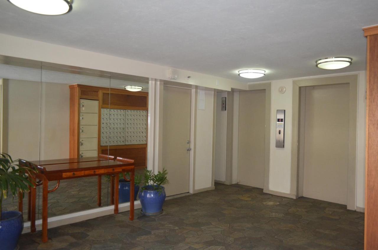 Apartment Renovated Private Kuhio Village 708a - 2 Min Walk 2 The Beach!