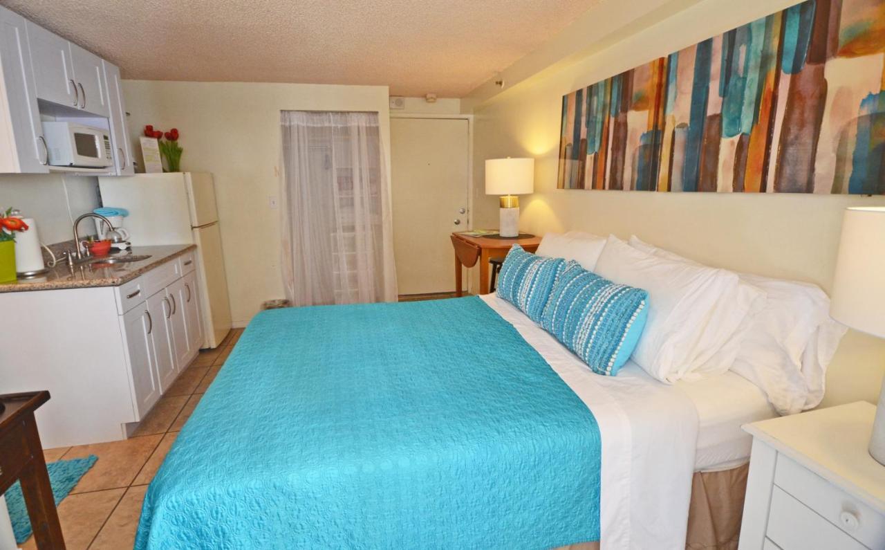 Newly Remodeled Kv807 Waikiki Apartment