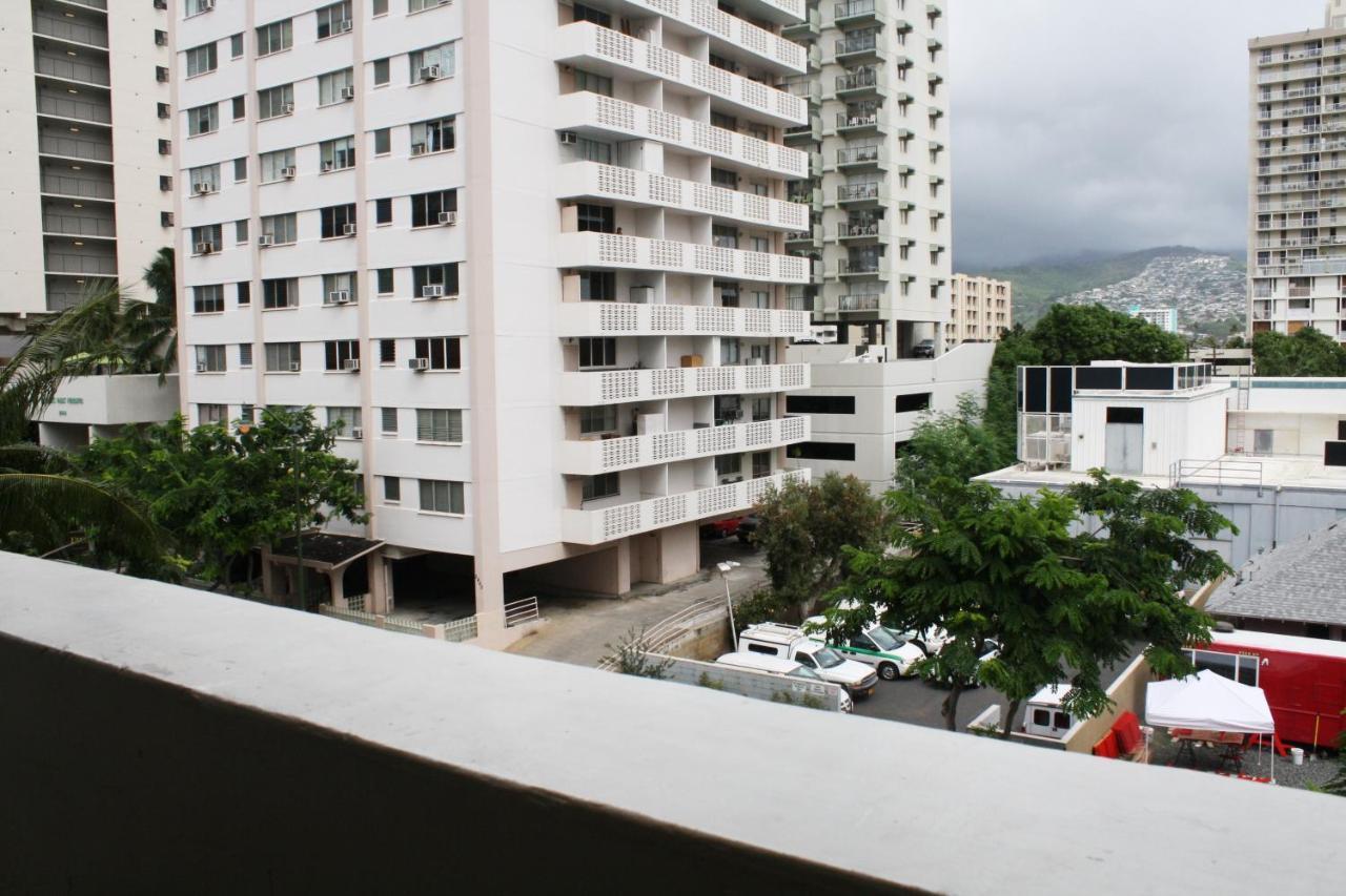 Apartment Kuhio Village 510 King Bed With Renovated Kitchenette