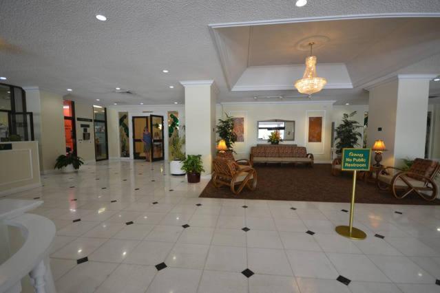 Royal Kuhio 1309 With King Bed, Free Parking/wifi, Mins To Beach! * Honolulu