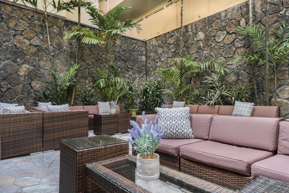 Hotel Waikiki Malia