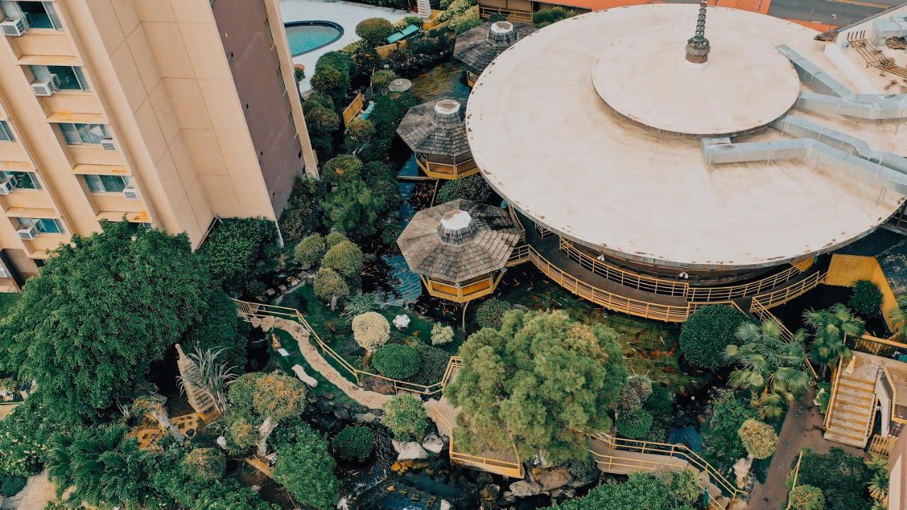 Japanese Cultural Experience: Pagoda In Honolulu, Hi Honolulu