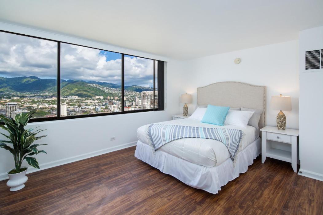 Aparthotel Waikiki Penthouse @ The Monarch
