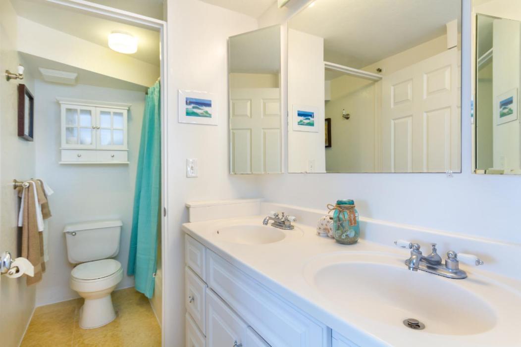 2 Bedroom Penthouse W/ocean Views Aparthotel Honolulu
