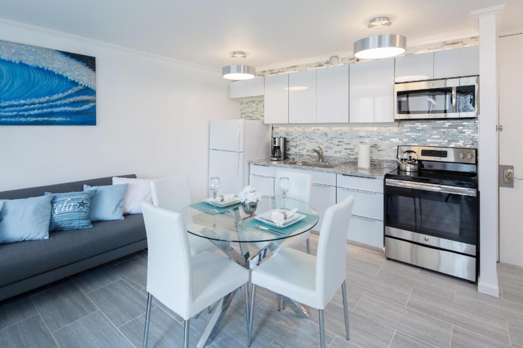 Aparthotel Waikiki Banyan Modern One Bedroom Free Parking