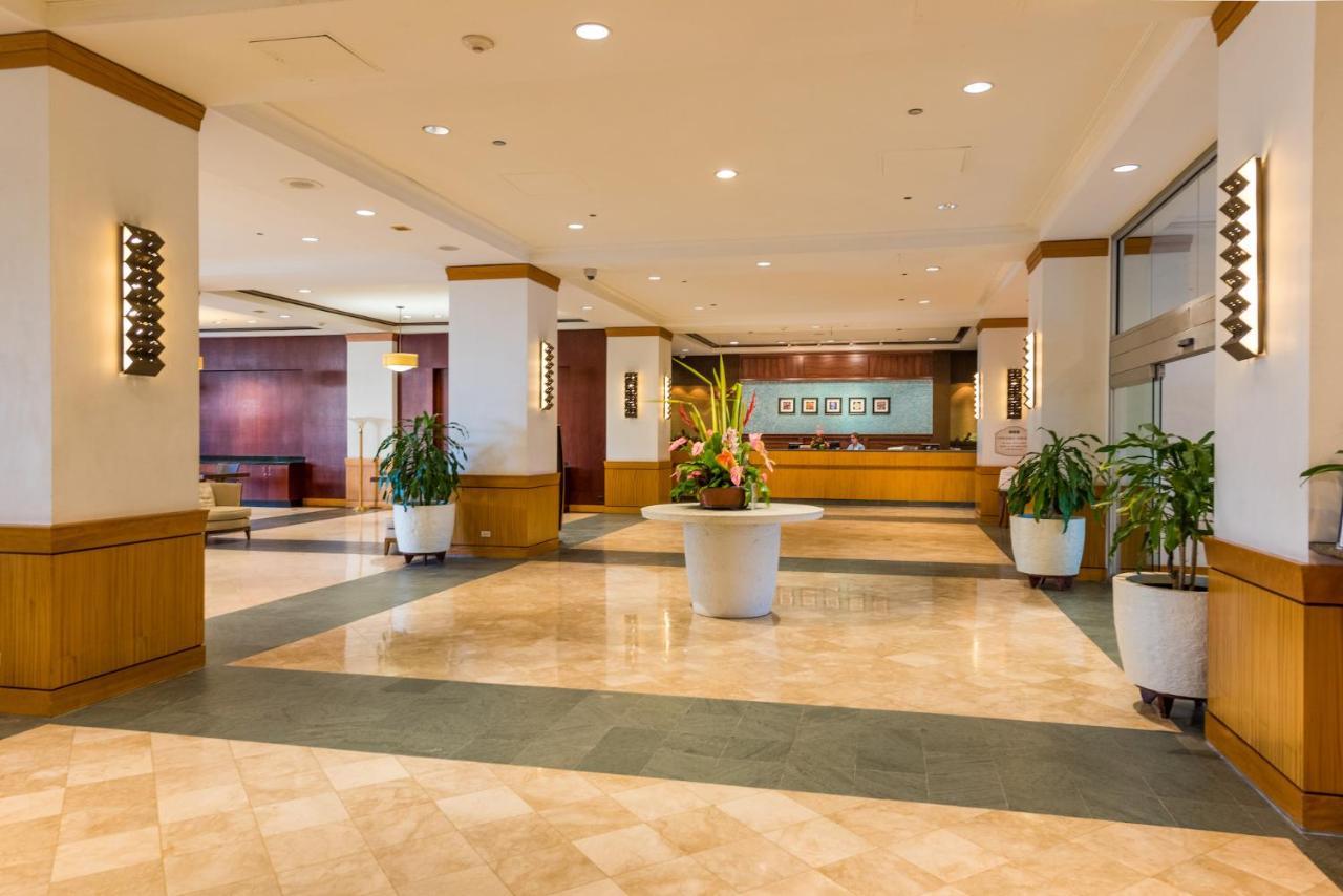 @ Marbella Lane Executive Suite, Steps To Aparthotel