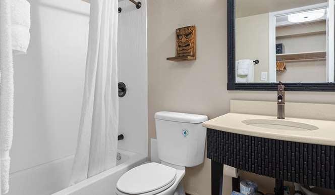 Bamboo Waikiki Apartment Honolulu