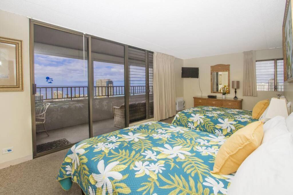 Apartment Royal Kuhio Penthouse With Ocean View On 35th Floor *