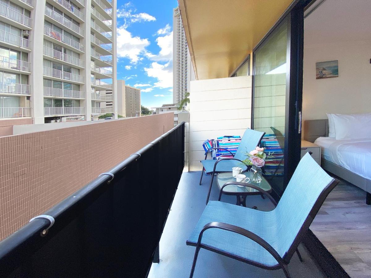 Cozy Studio At Bamboo Close To Waikiki Beach Apartment *