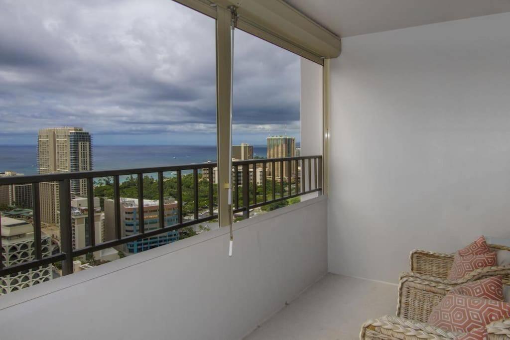 Royal Kuhio Penthouse With Ocean View On 35th Floor * Honolulu