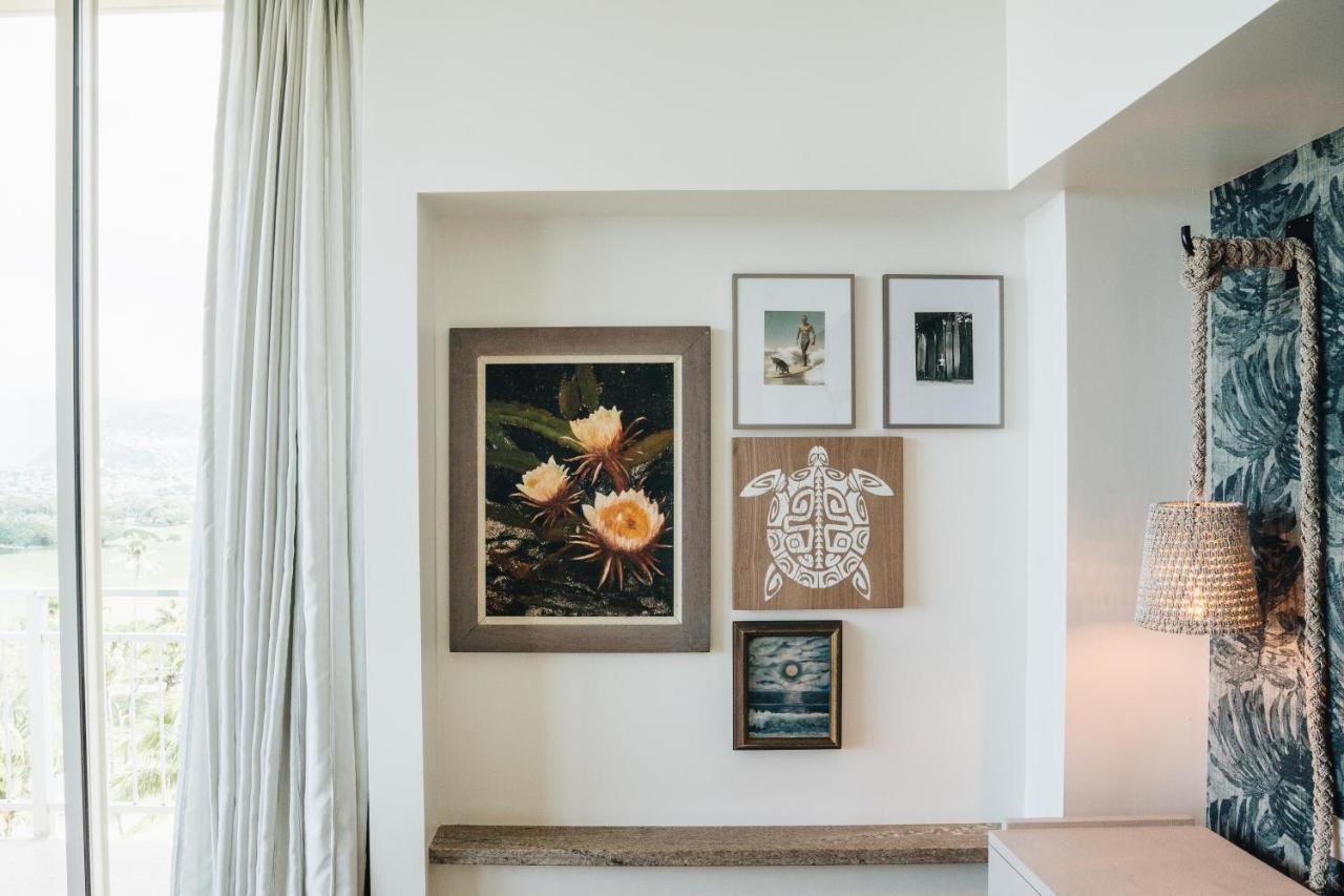 Kaimana Hotel
