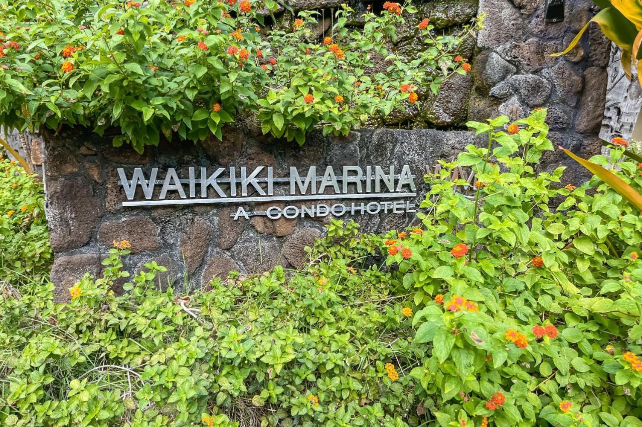 Marina Tower 2302 Hotel *
