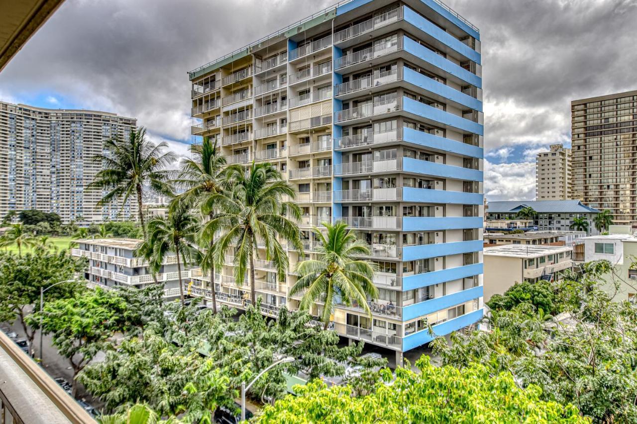 The Keoniana #111 * Honolulu