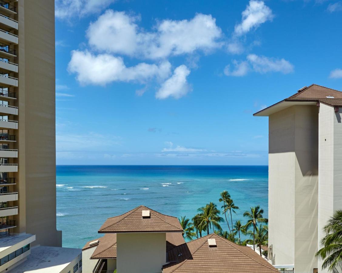 Halepuna Waikiki By Halekulani - No Fee