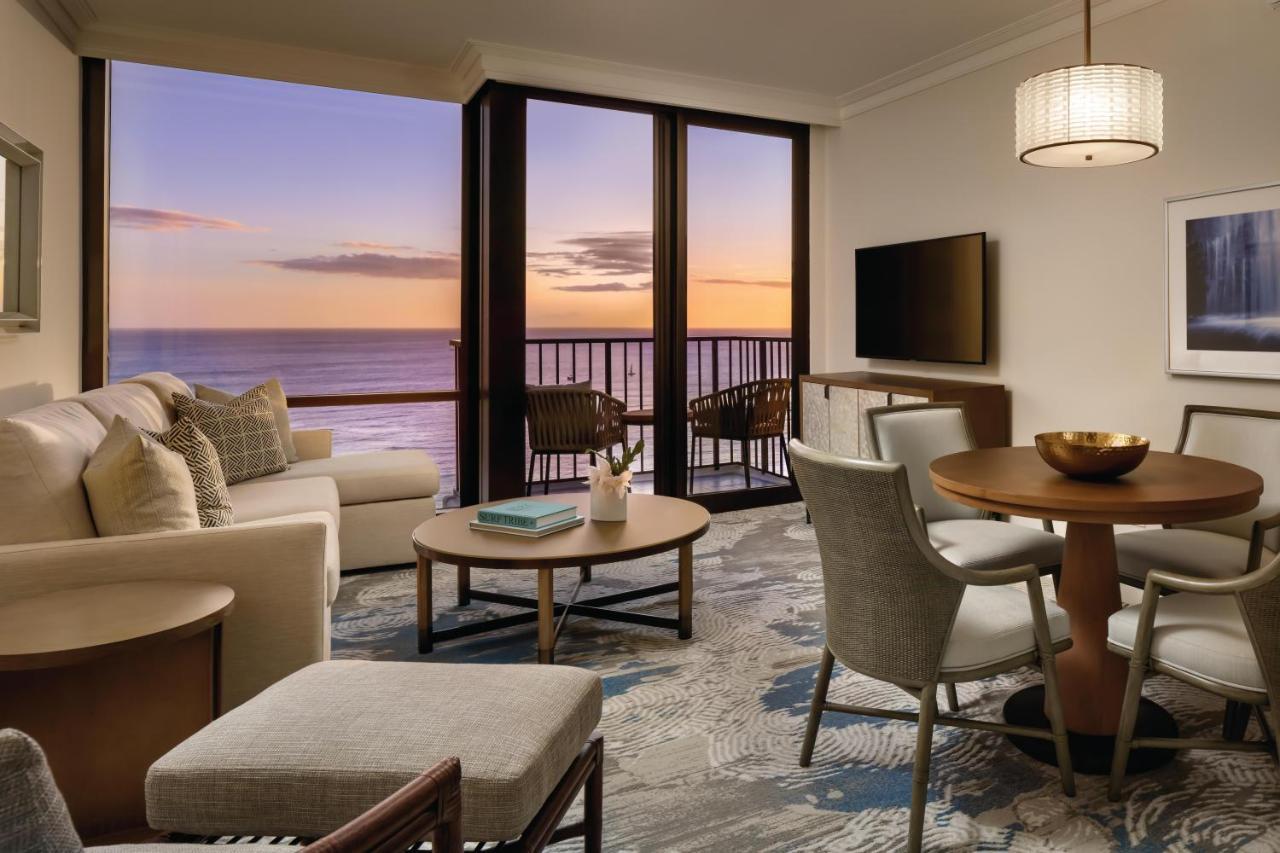 Halepuna Waikiki By Halekulani - No Fee Hotel