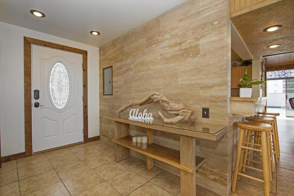 Hawaiian King Aparthotel