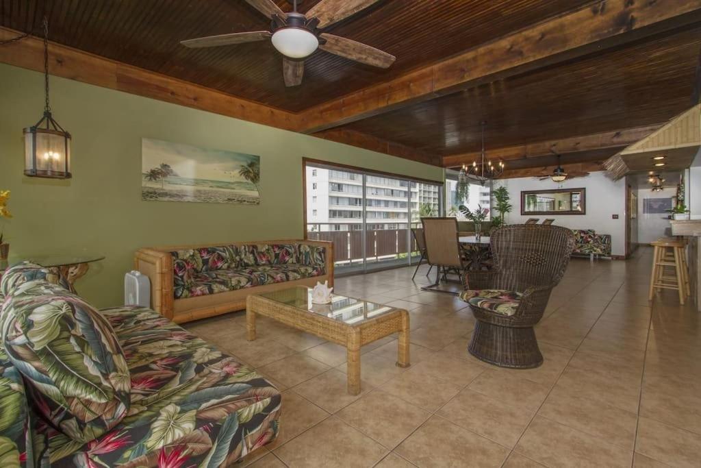 Hawaiian King Aparthotel
