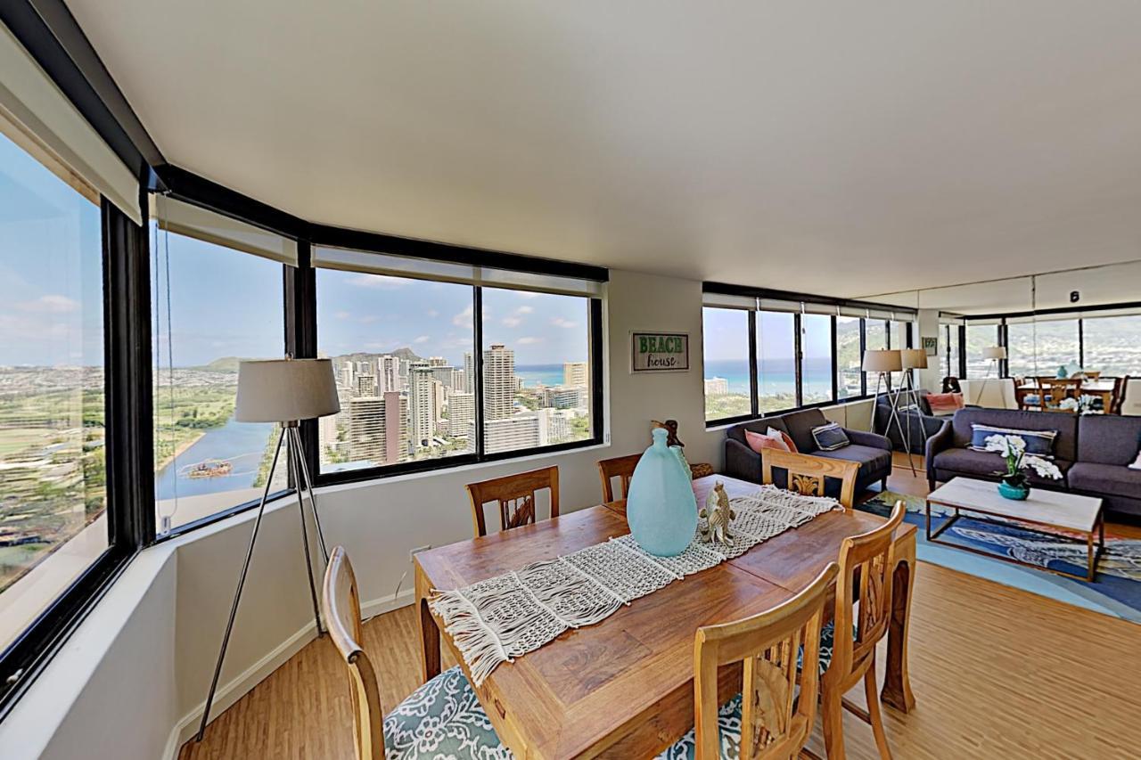 Hawaiian Monarch 203 Apartment