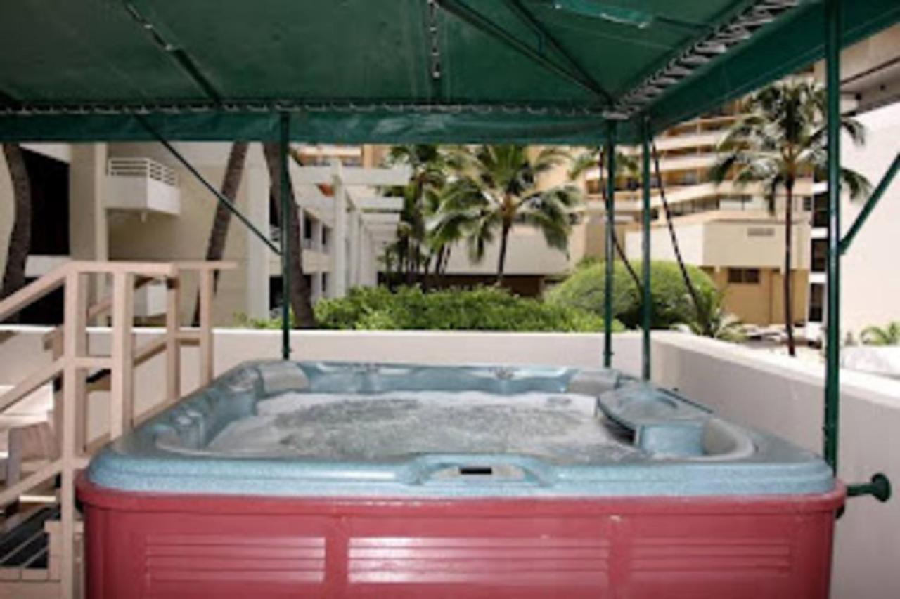 Private In Waikiki, Private Car Included, Beach Gear And Camping Gear