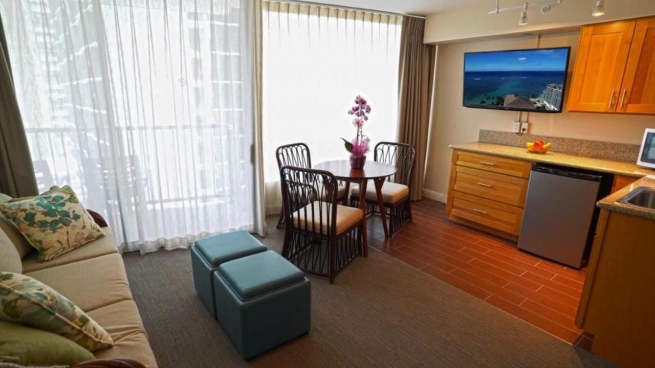 Private In Waikiki, Private Car Included, Beach Gear And Camping Gear *