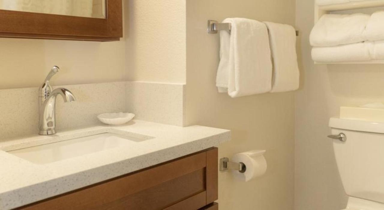 Private In Waikiki, Private Car Included, Beach Gear And Camping Gear Apartment Honolulu