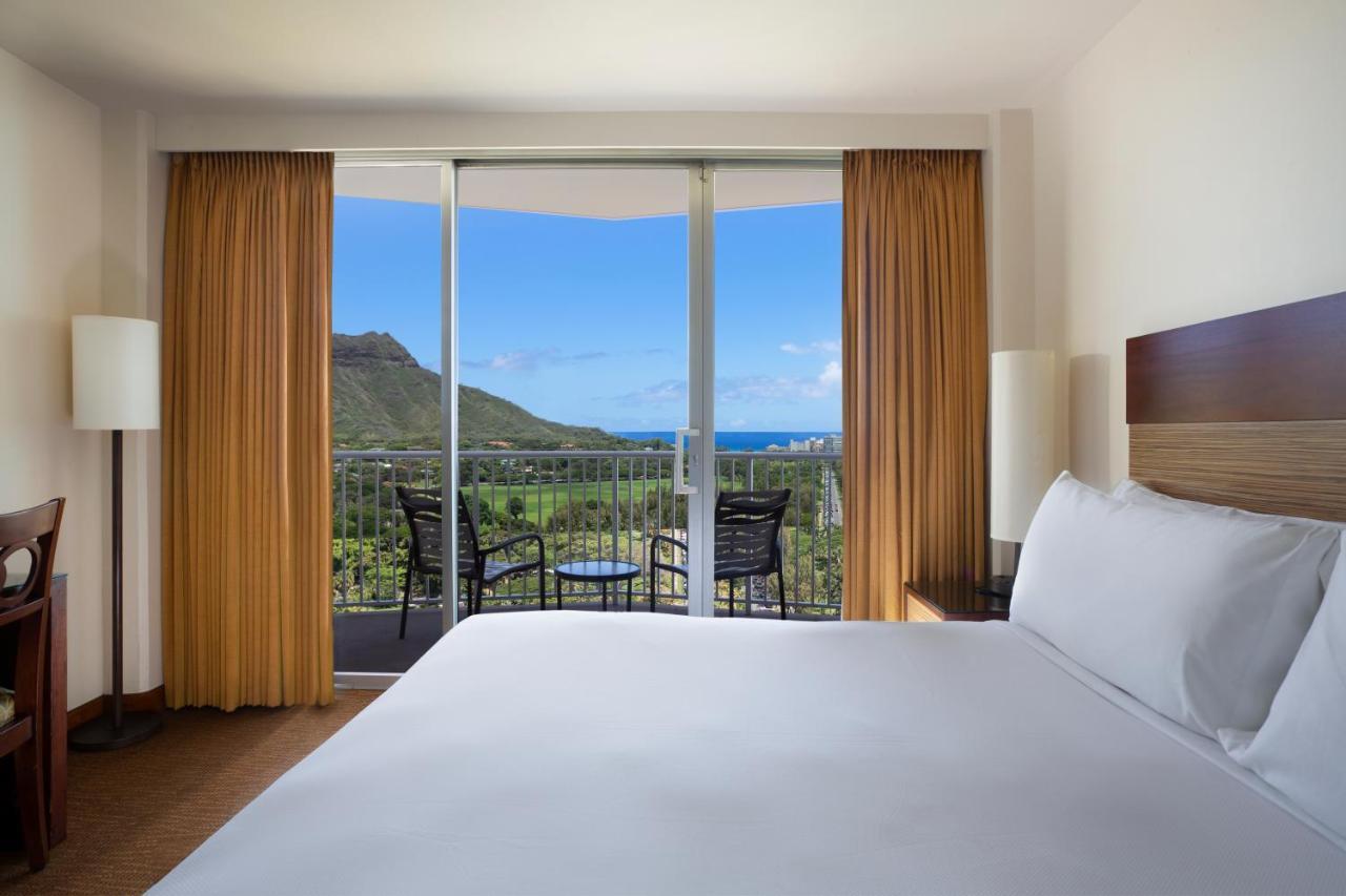 Park Shore Waikiki Hotel