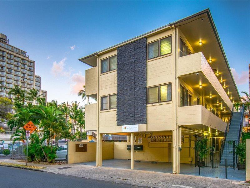 Aparthotel Waikiki 3*