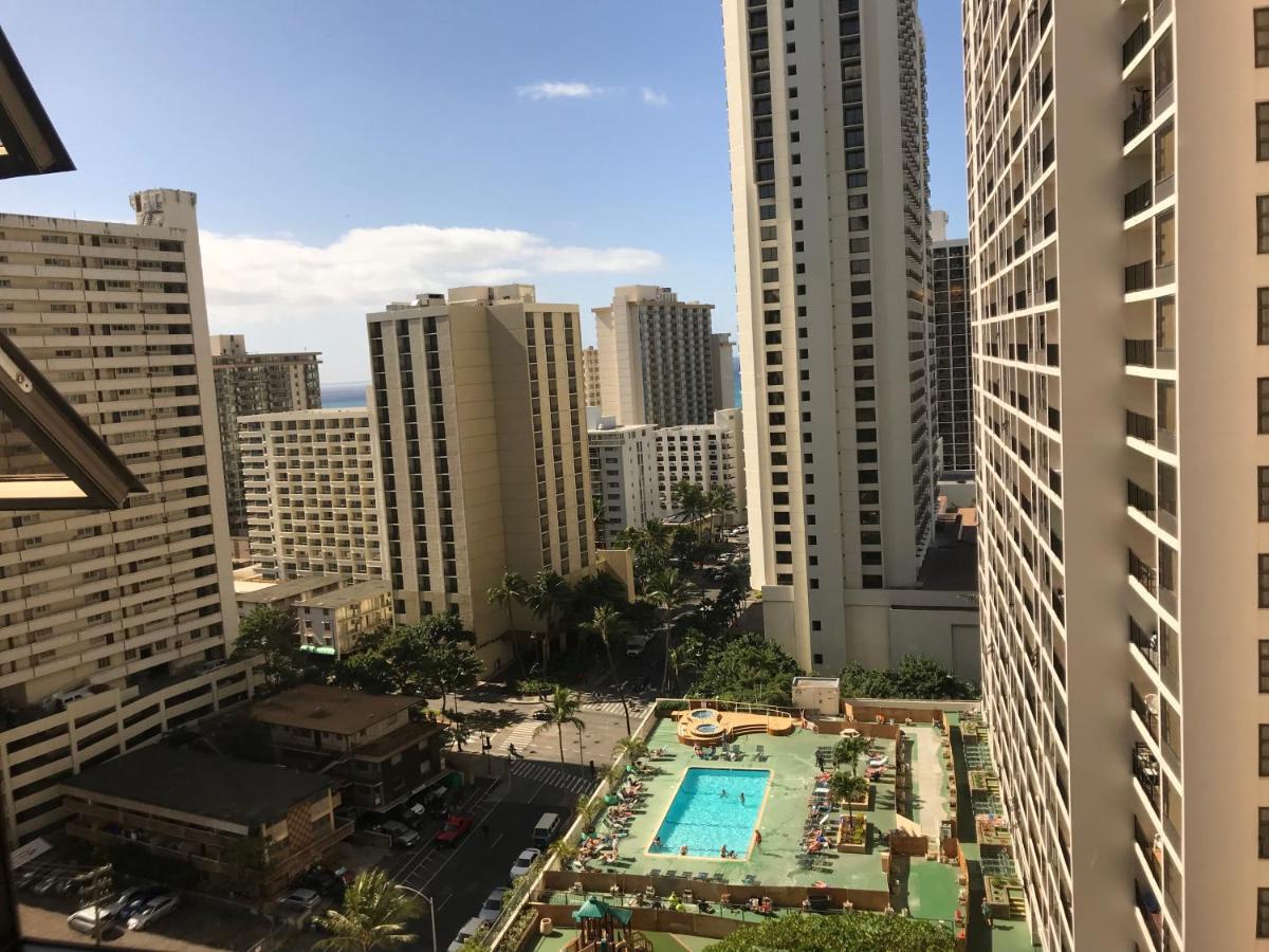 Waikiki Banyan Apartment Honolulu
