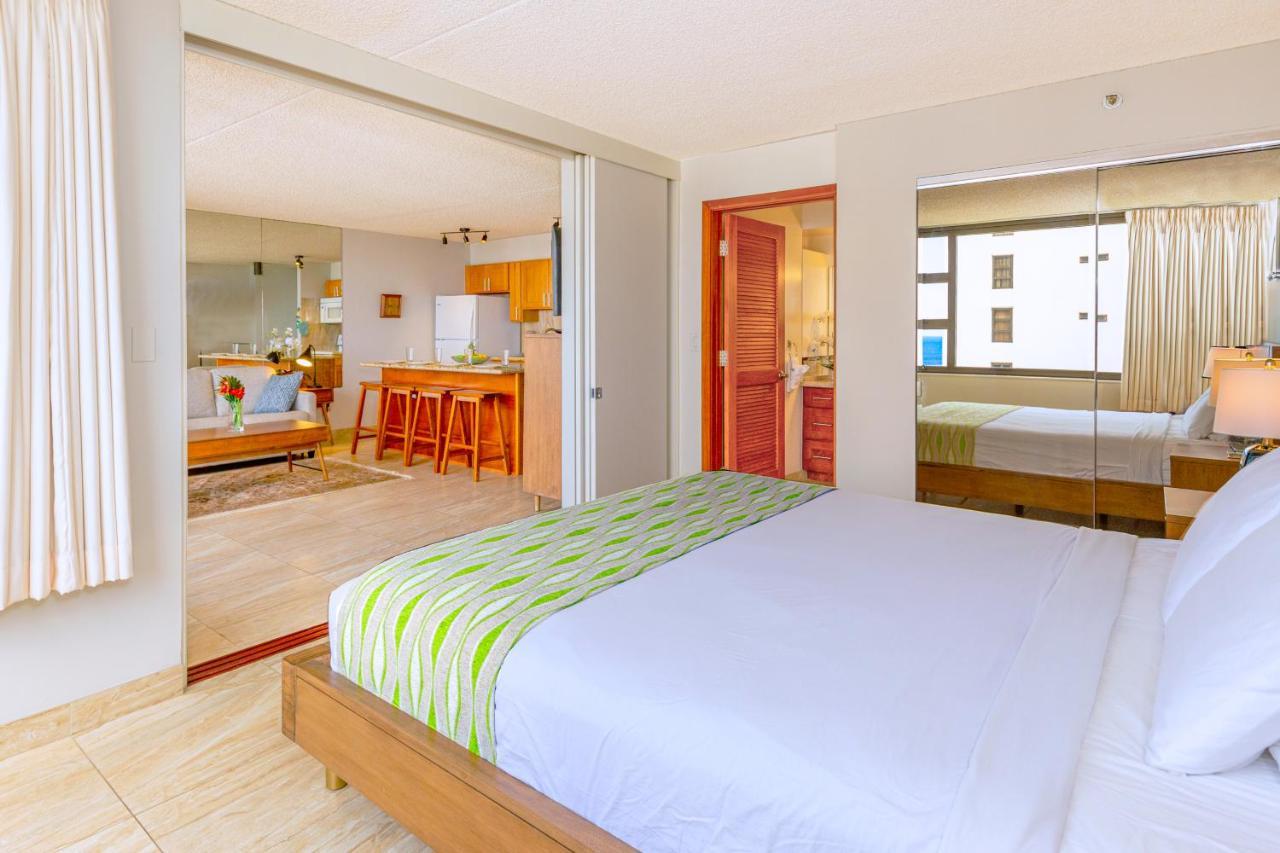 Ocean View Delight, Walk To With Free Parking