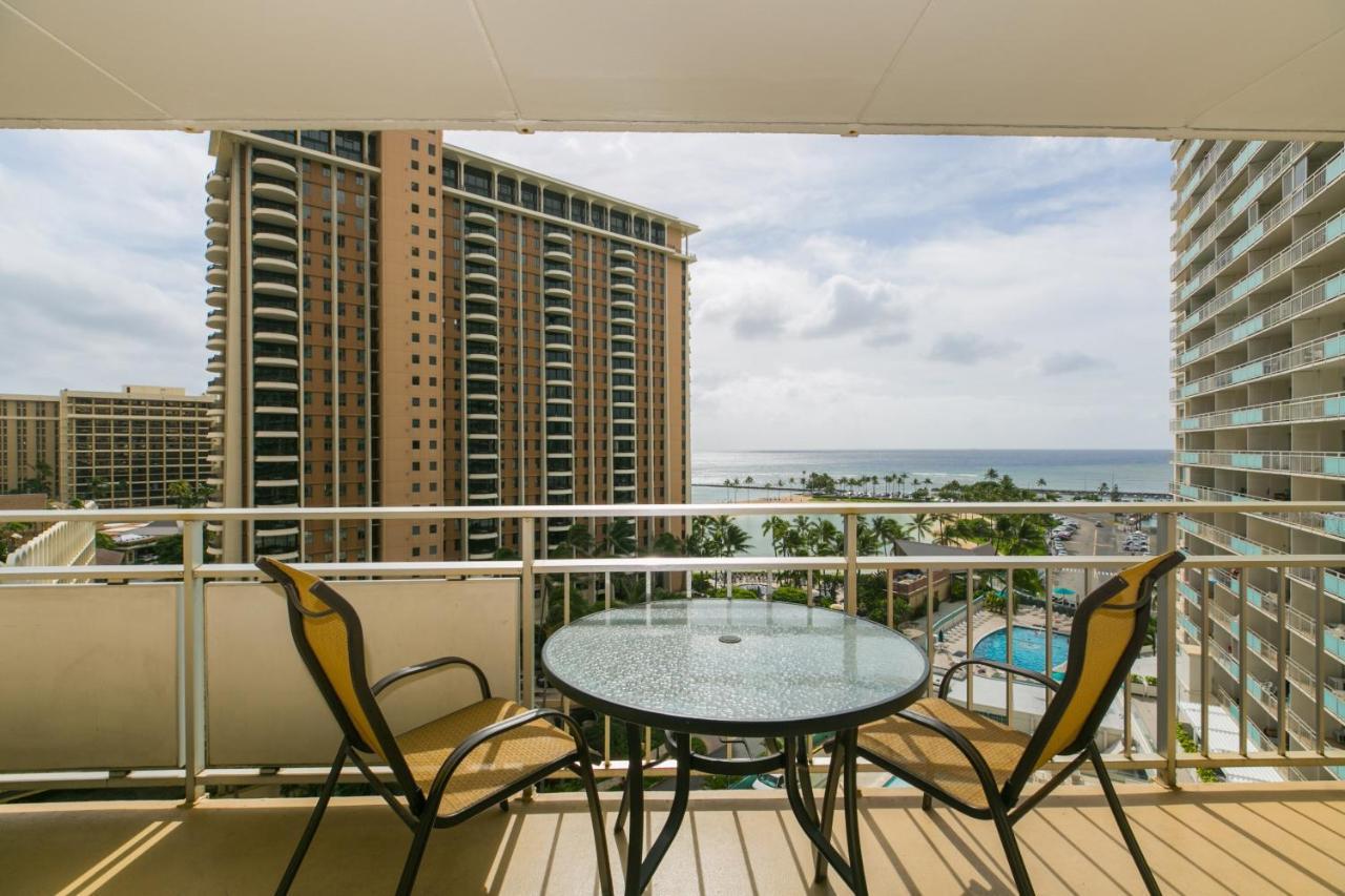 Apartment Ilikai Tower One Bedroom Lagoon View Waikiki With Lanai & Free Wifi