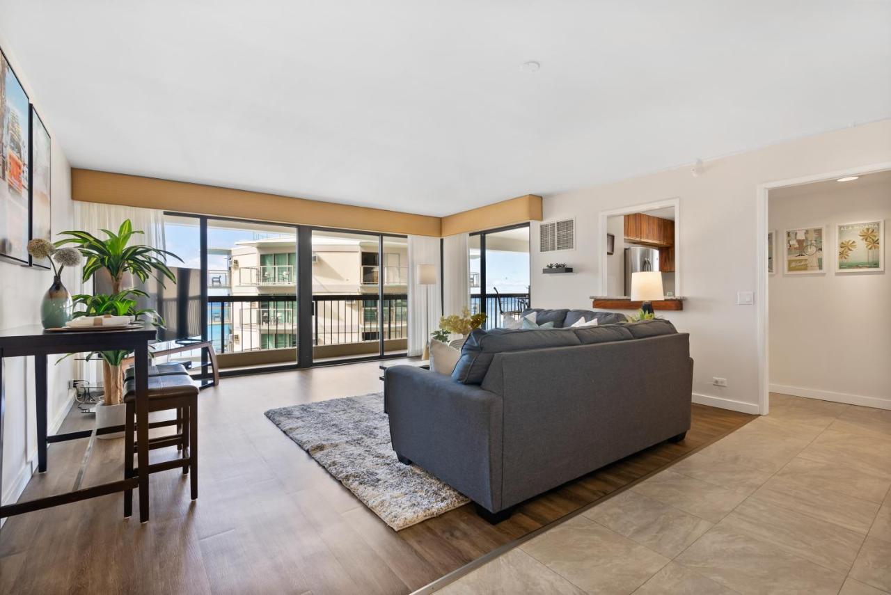 Spacious Waikiki 2br-ocean View-free Parking *