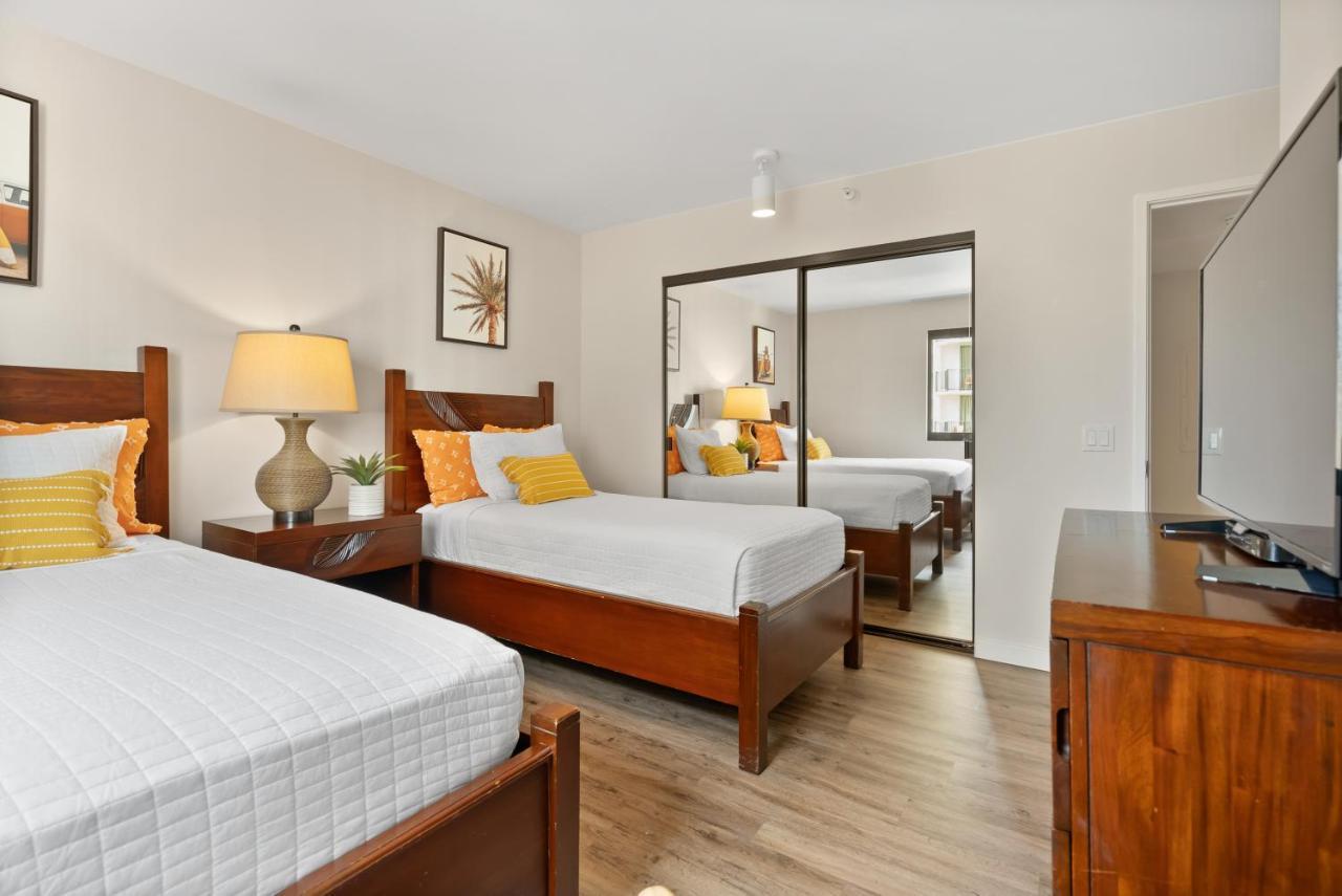 Apartment Spacious Waikiki 2br-ocean View-free Parking *