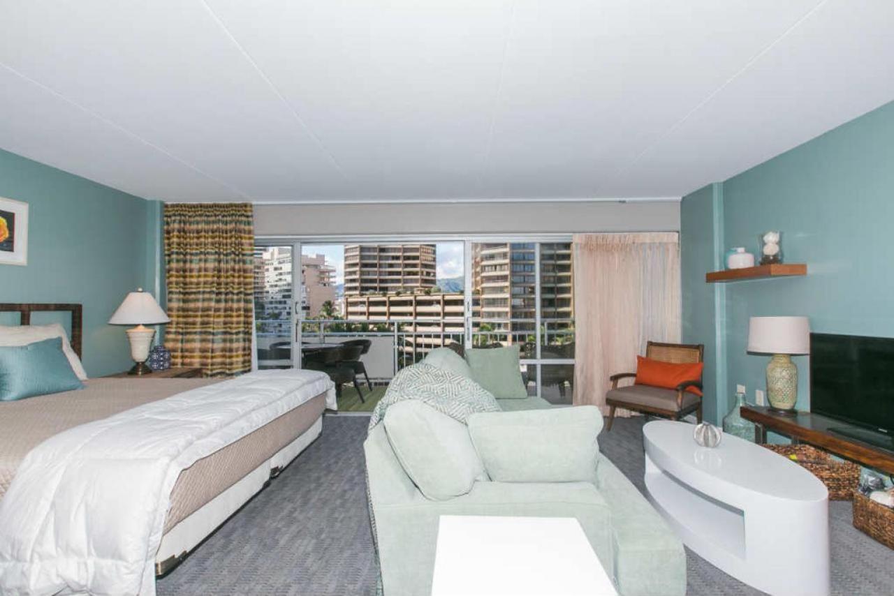 Ilikai Tower 613 View 1br Apartment