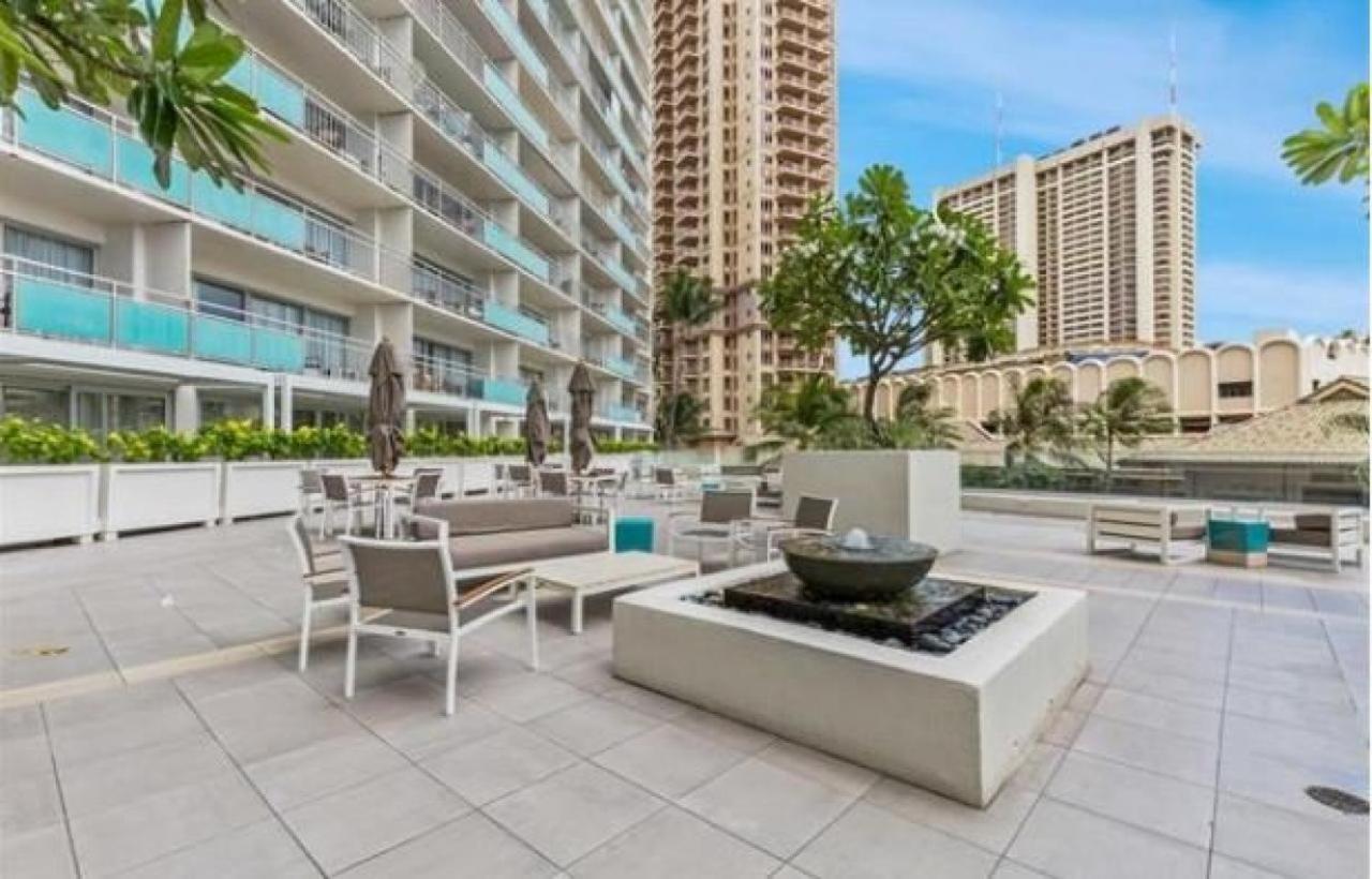 Ilikai Tower 613 View 1br Honolulu