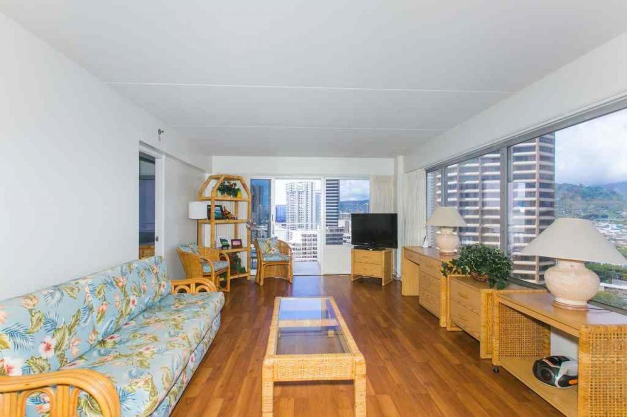 Apartment Ilikai Tower 1909 View 2br *