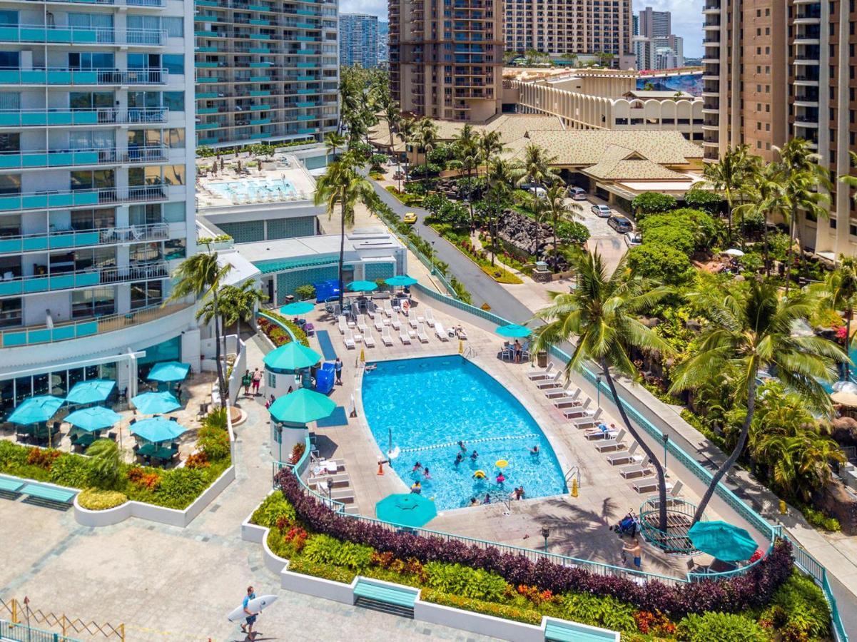 Ilikai Tower 613 View 1br *