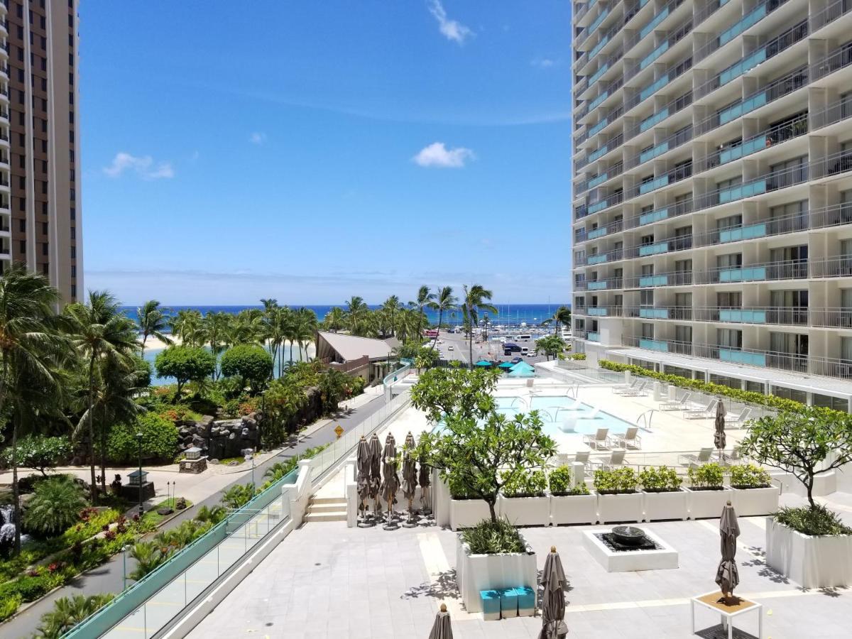 Ilikai Tower 420 Lagoon View 1br Apartment *
