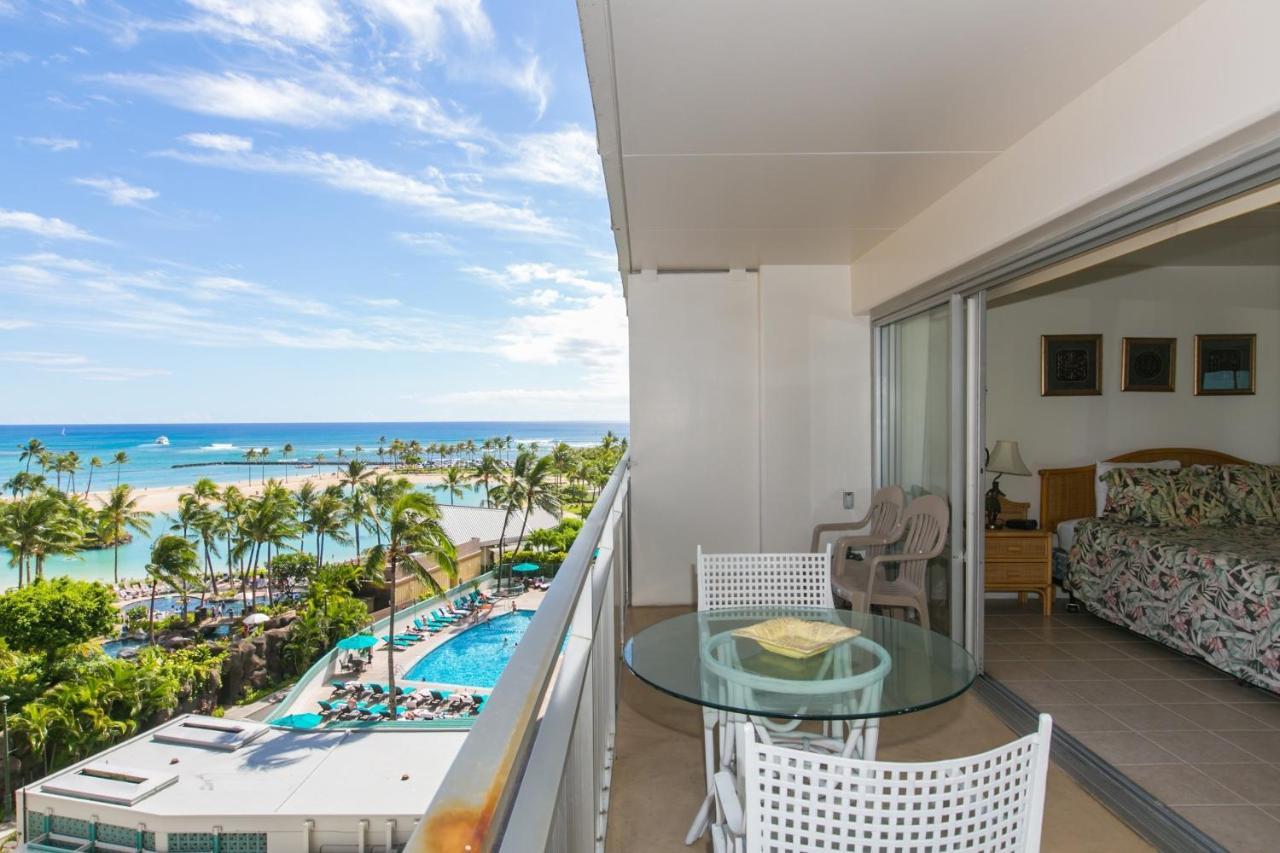 Ilikai Tower One Bedroom Harbor View *