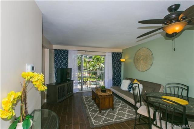 Waikiki 2br King/king Beds Newly Renovated * Honolulu