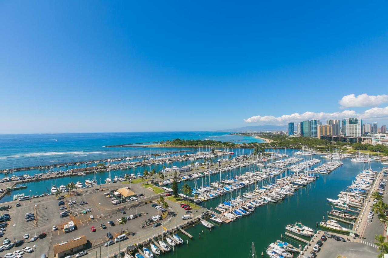 Ilikai Tower 2141 Yacht Harbor View 1br *