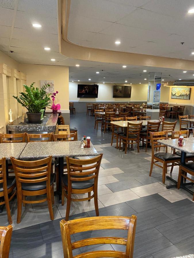 Ramada Plaza By Wyndham Waikiki 3* Honolulu