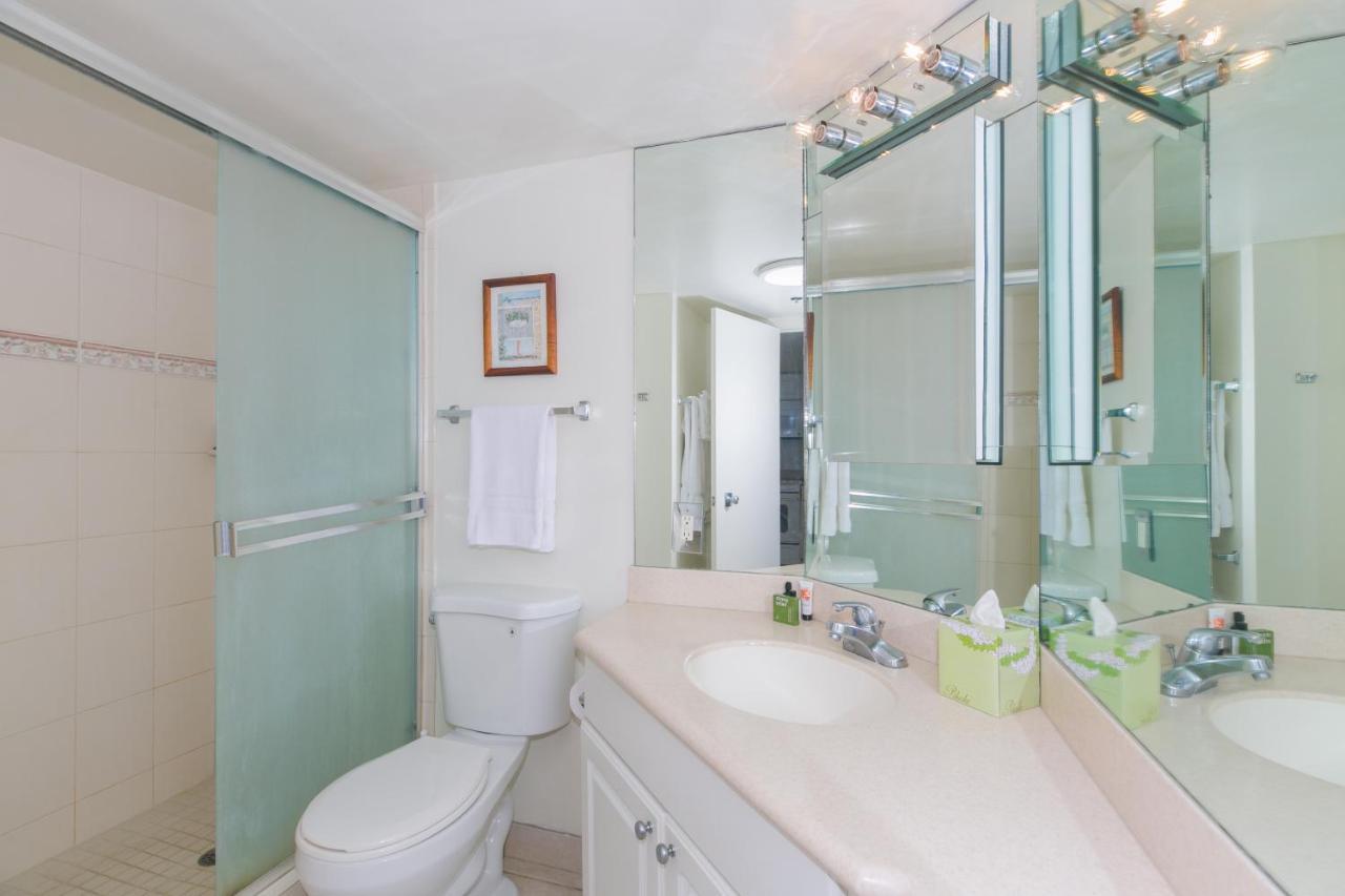 Ilikai Tower 2141 Yacht Harbor View 1br Apartment