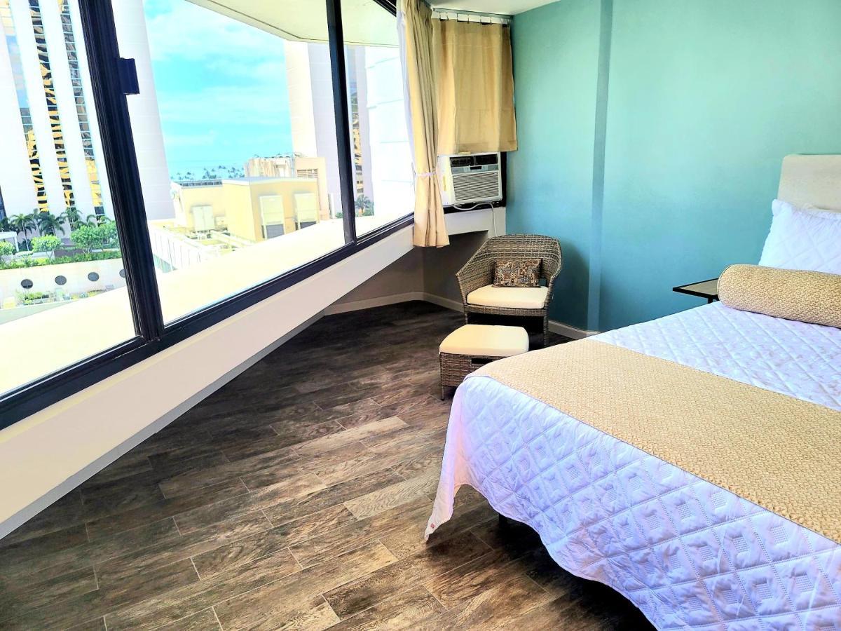 Spacious W/ Parking, Beach/mall/park