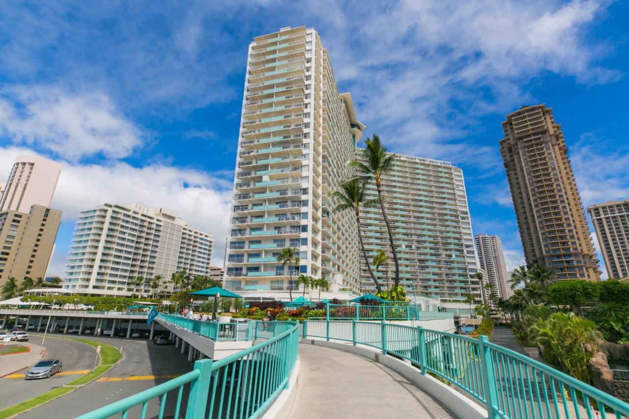 Apartment Ilikai Tower 2141 Yacht Harbor View 1br