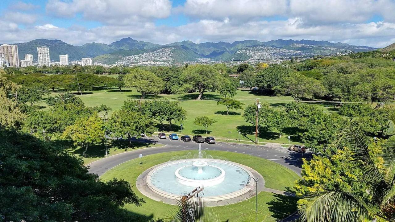 Diamond Head #805 Apartment