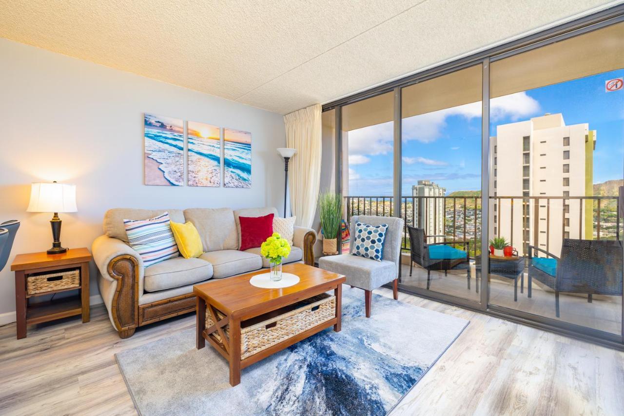 Ocean & Diamond Head Views - Near - Parking!