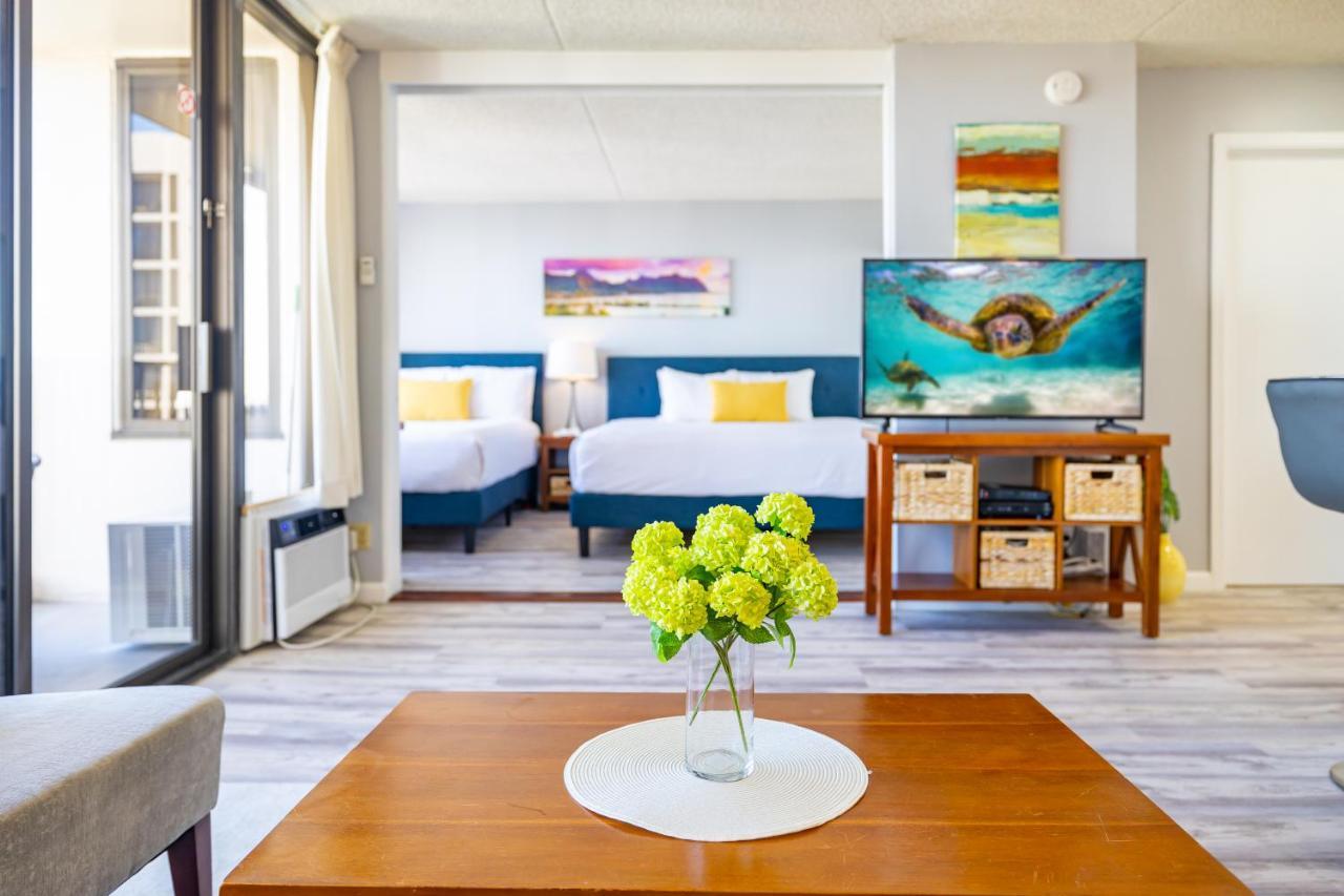 Ocean & Diamond Head Views - Near - Parking!