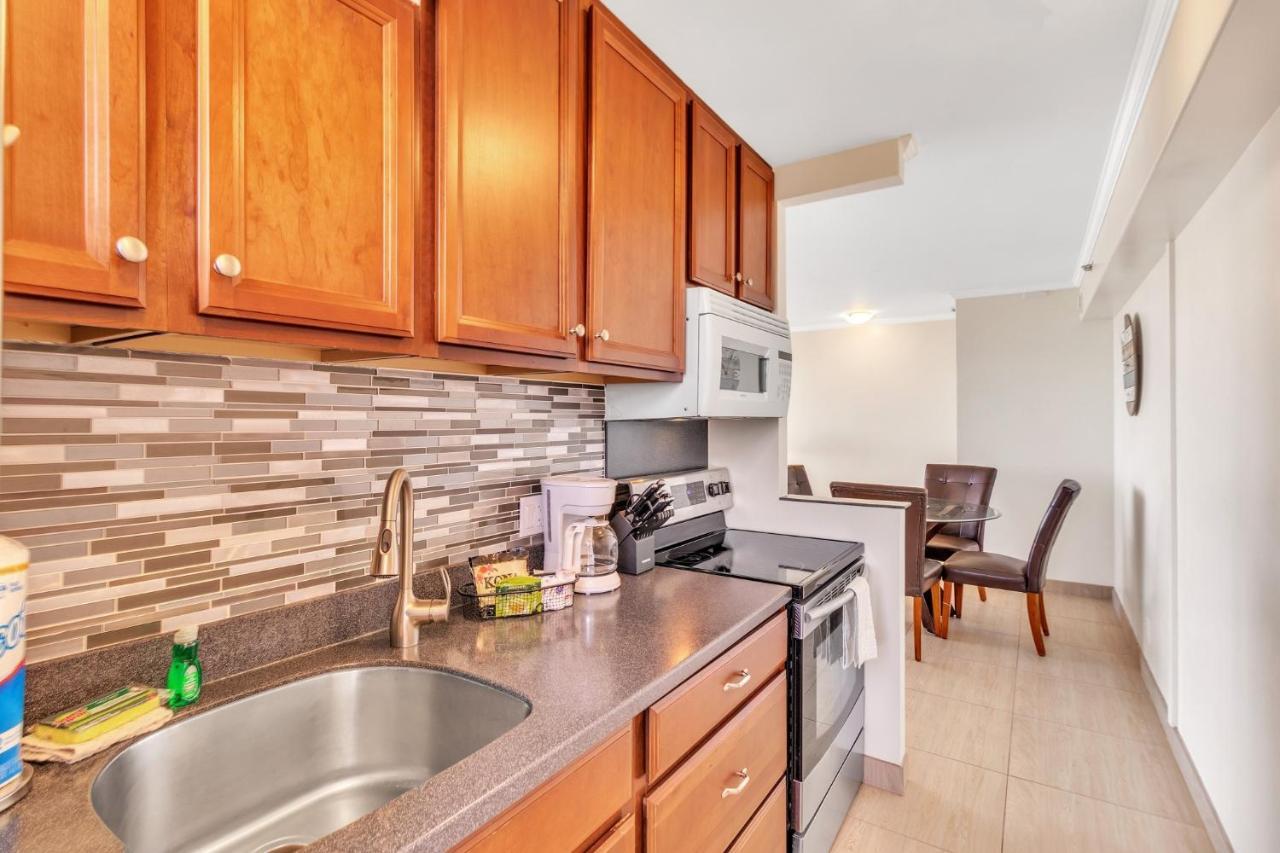 Apartment Waikiki Banyan Ocean View