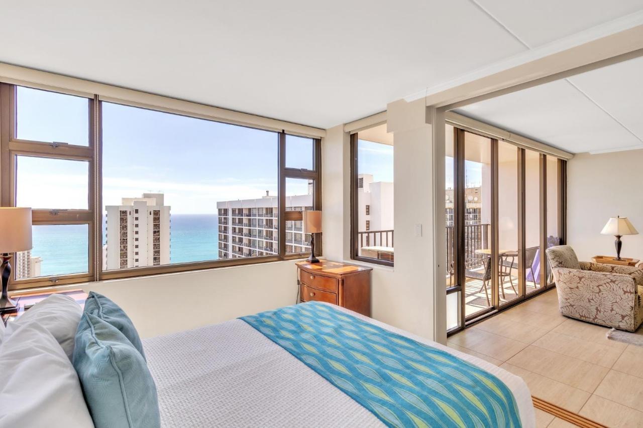 Waikiki Banyan Ocean View *