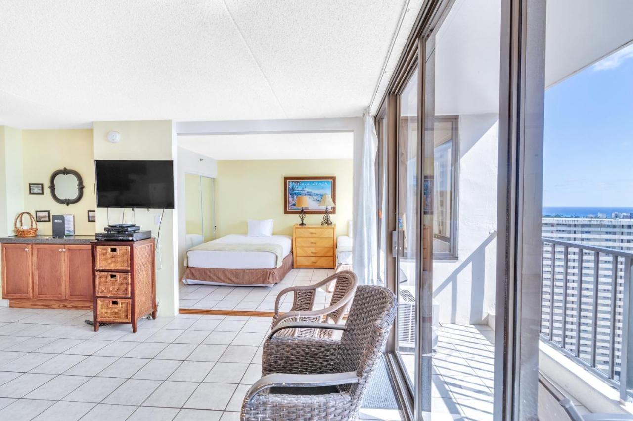 Waikiki Banyan Ocean View